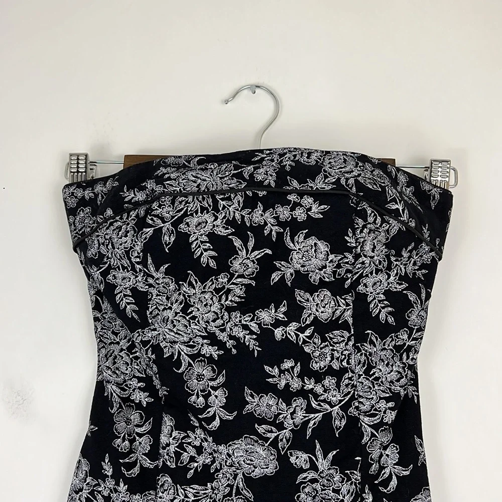 LULY K formal strapless dress knee-length black and white floral S - Picture 2 of 8